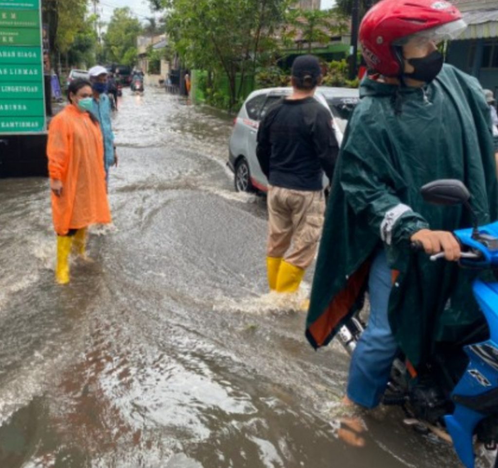 PENYEBAB TERJADINYA BANJIR DI KOTA MALANG, SALAH SATUNYA ADALAH ...